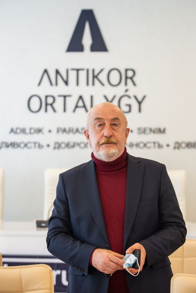 chelovek человек